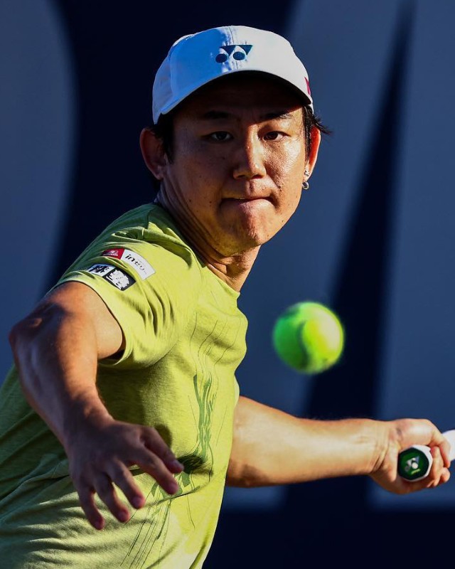 Yoshihito Nishioka