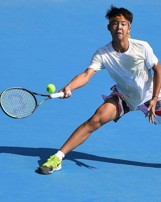 Yi Zhou